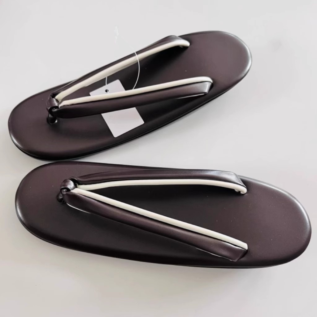 Sandales Geta japonaises pour  - Geta Wooden Sandal avis et prix