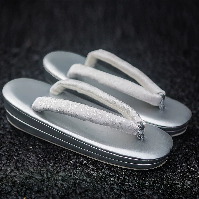 Sandales Geta japonaises pour  - Geta Wooden Sandal avis et prix